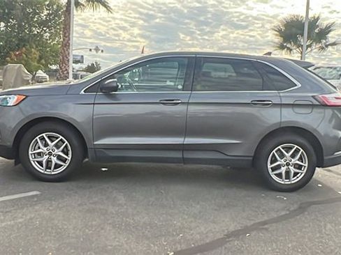Certified 2024 Ford Edge SEL image 6