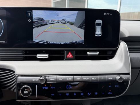 Used 2025 Hyundai Ioniq 5 SEL RWD image 19