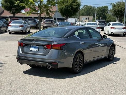 New 2025 Nissan Altima 2.5 SV w/ SV Special Edition Package image 5