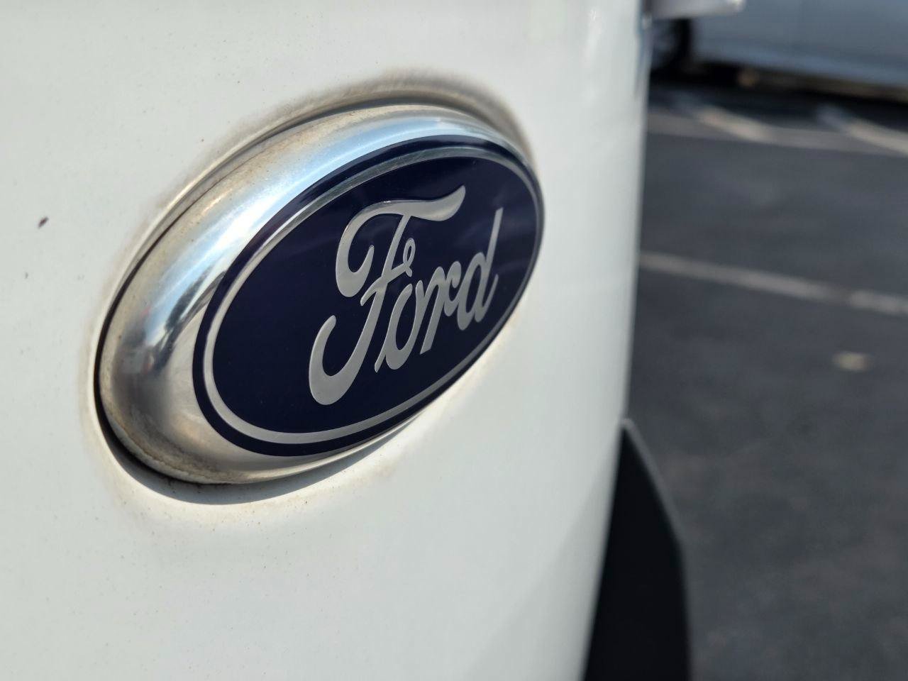 Used 2014 Ford Transit Connect XLT FWD image 8