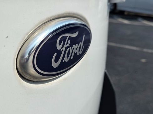 Used 2014 Ford Transit Connect XLT FWD image 8