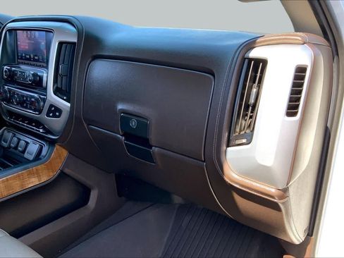 Used 2019 GMC Sierra 2500 SLT AWD/4WD image 19