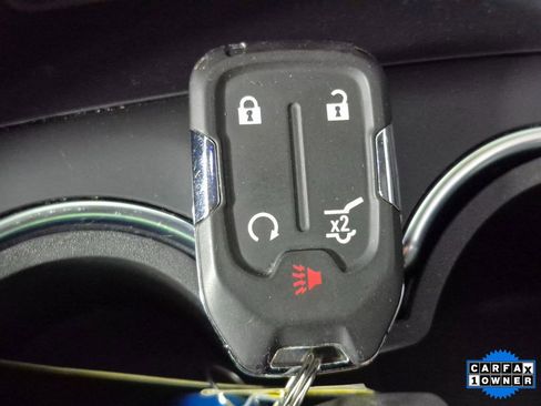 Certified 2024 GMC Terrain SLT image 34