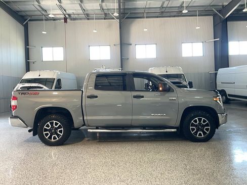Used 2020 Toyota Tundra SR5 AWD/4WD image 3
