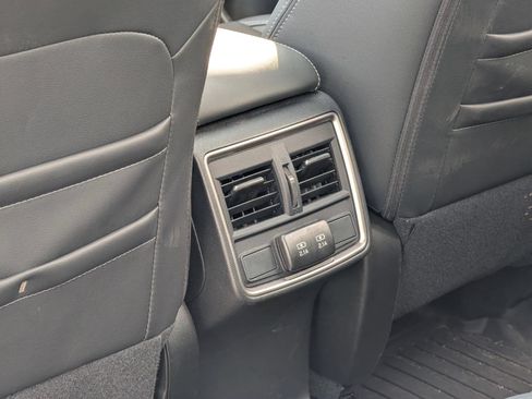 Certified 2024 Subaru Forester Limited AWD/4WD image 31