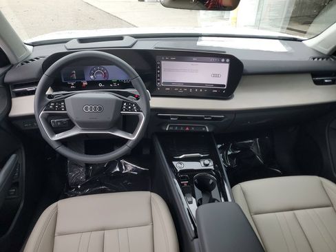 New 2026 Audi Q3 quattro 2.0T AWD/4WD image 20