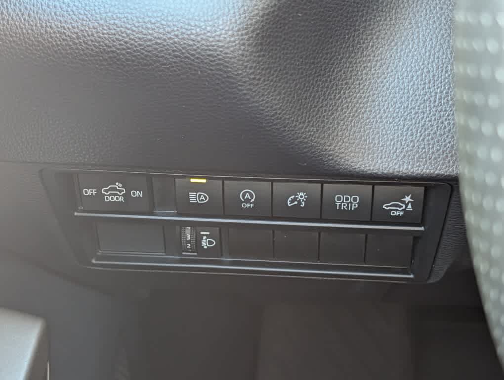 Used 2024 Toyota Tundra SR5 w/ SR5 Convenience Package AWD/4WD image 23