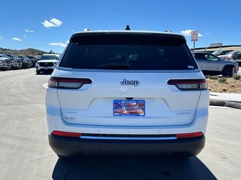 New 2026 Jeep Grand Cherokee L 4WD image 4