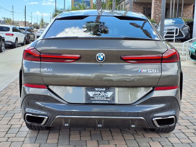 Used 2020 BMW X6 M50i w/ Premium Package AWD/4WD image 4