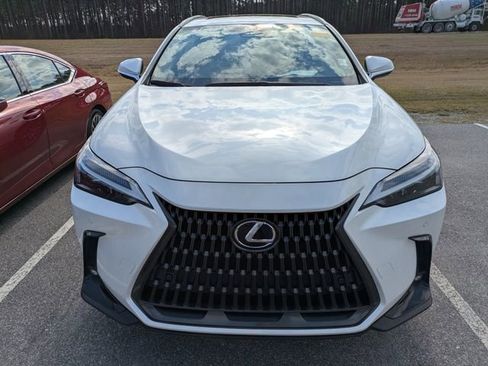 Used 2024 Lexus NX 250 FWD image 5