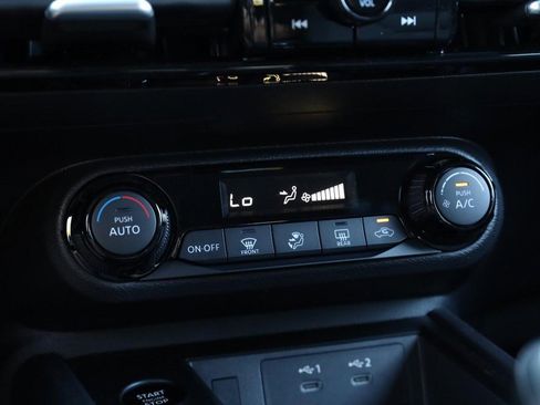 New 2026 Nissan Kicks SV image 14