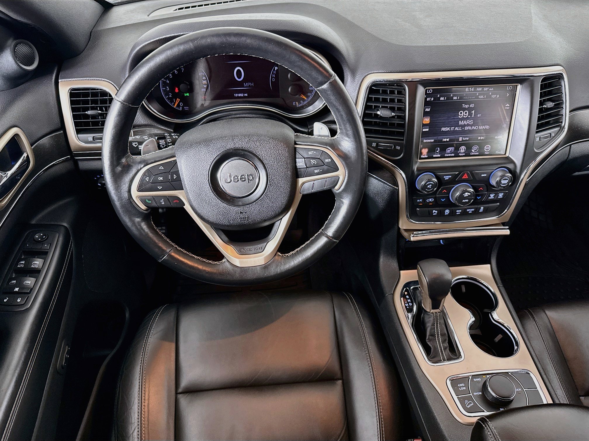Used 2016 Jeep Grand Cherokee Limited AWD/4WD image 24
