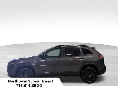 Used 2023 Jeep Cherokee Altitude Lux