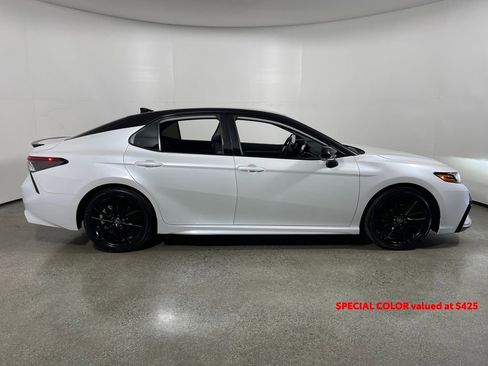 Certified 2022 Toyota Camry XSE image 2