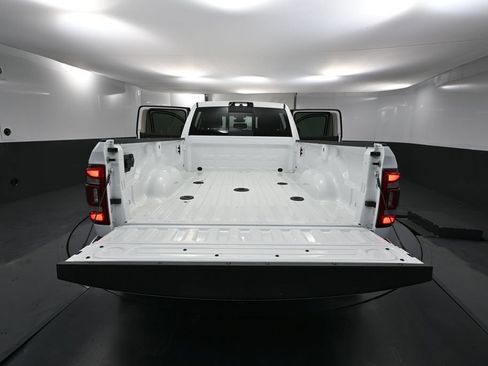 Used 2024 RAM 3500 Laramie AWD/4WD image 45