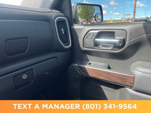 Used 2021 GMC Sierra 1500 SLT w/ SLT Premium Package AWD/4WD image 19