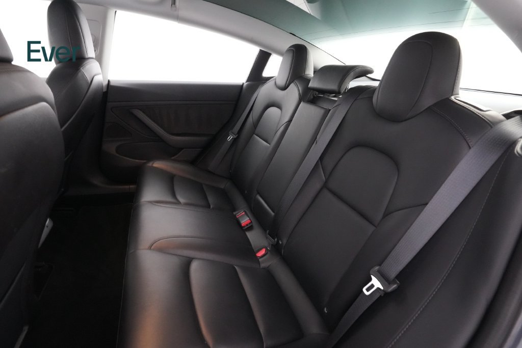 Used 2018 Tesla Model 3 Mid Range RWD image 24
