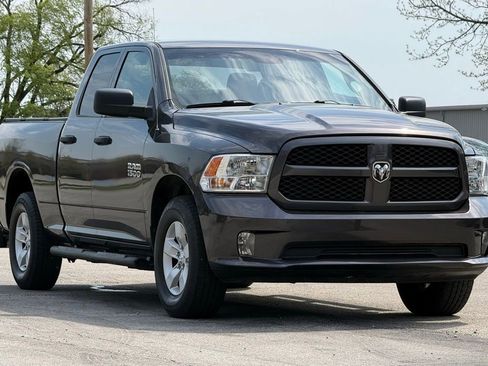 Used 2017 RAM 1500 Express AWD/4WD image 7