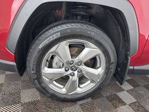 Used 2021 Toyota RAV4 Limited image 29