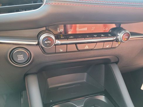 Used 2025 MAZDA MAZDA3 Carbon image 8