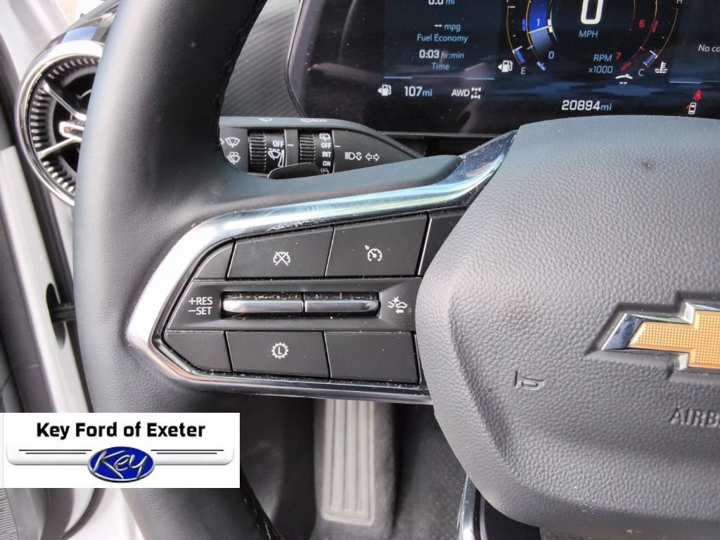 Used 2026 Chevrolet Equinox LT AWD/4WD image 29