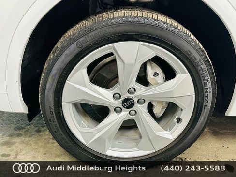 Used 2023 Audi Q5 2.0T Premium w/ Convenience Package image 37