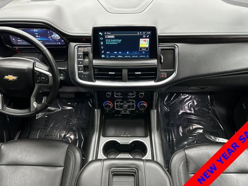 Used 2022 Chevrolet Tahoe LT w/ Luxury Package image 14