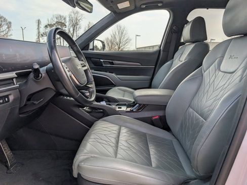 Used 2024 Kia Telluride SX Prestige X-Pro image 17
