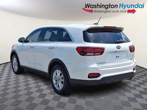 Used 2020 Kia Sorento LX AWD/4WD image 4