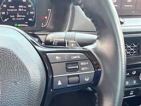 Used 2023 Honda Accord Touring image 16