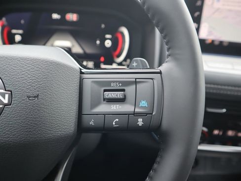 New 2026 Nissan Rogue Platinum image 23