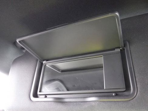 Used 2022 Honda Civic Sport image 22