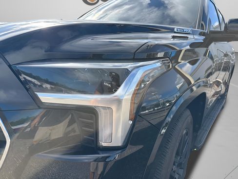 Used 2024 Toyota Sequoia 4WD image 26