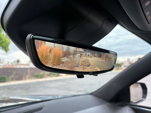 Certified 2023 Cadillac Escalade ESV Sport AWD/4WD image 38