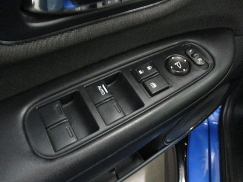 Used 2021 Honda HR-V Sport image 15