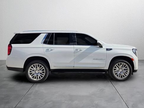 Used 2024 GMC Yukon Denali w/ Advanced Technology Package RWD image 5