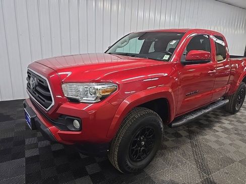 Used 2019 Toyota Tacoma SR5 image 8