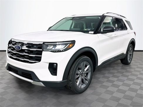 New 2026 Ford Explorer Active w/ Active Comfort Package image 23