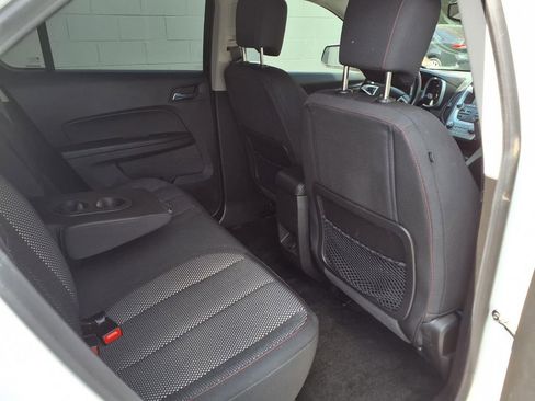 Used 2017 Chevrolet Equinox LT w/ Convenience Package AWD/4WD image 18