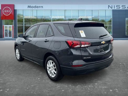 Used 2022 Chevrolet Equinox LS AWD/4WD image 7