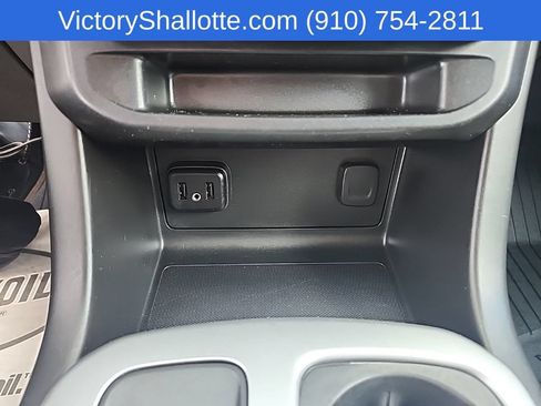 Used 2021 Chevrolet Colorado LT w/ Safety Package RWD image 8