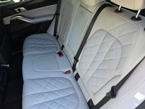 Certified 2024 BMW X5 sDrive40i w/ Premium Package RWD image 15