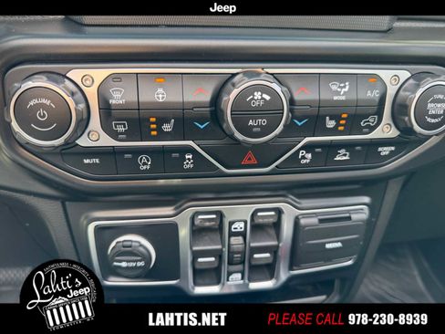 Certified 2021 Jeep Wrangler Sport S image 20