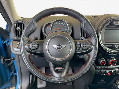 Used 2019 MINI Cooper Countryman S w/ Premium Package FWD image 10