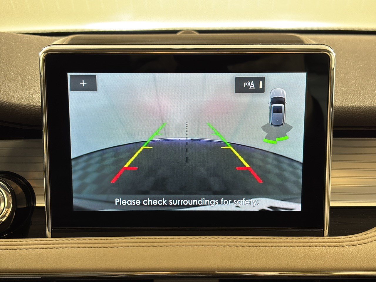 Used 2021 Lincoln Corsair FWD w/ Convenience Package image 24
