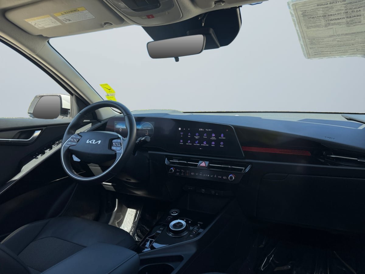 Used 2023 Kia Niro Wind FWD image 14