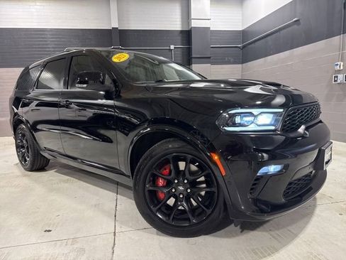 Used 2023 Dodge Durango R/T w/ Tow 'N Go Package AWD/4WD image 1