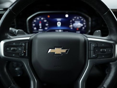 Used 2022 Chevrolet Silverado 1500 LTZ w/ Technology Package image 12