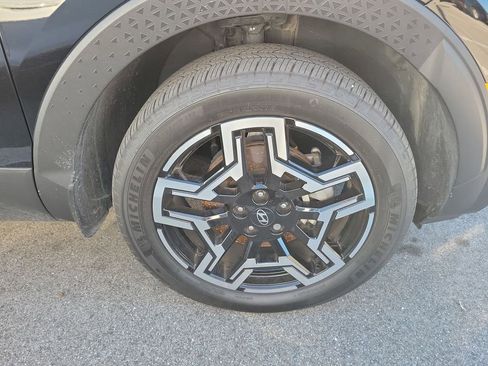 Used 2025 Hyundai Santa Cruz Limited image 9