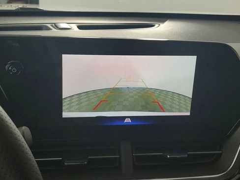 New 2026 Chevrolet Trax RS w/ Sunroof Package image 17